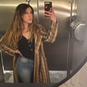 Meet your Posher, Taylor